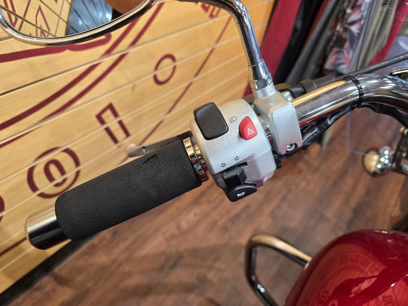 Used 2022 Suzuki BOULEVARD C50T Image 8