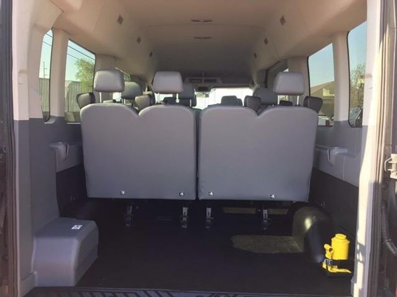 2015 Ford Transit-350 XLImage 16