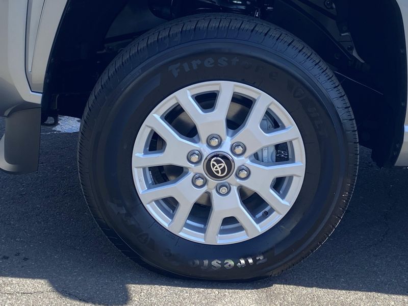 New 2025 Toyota Tacoma SR5Image 8