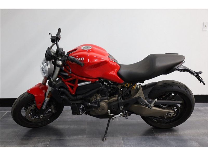 2016 Ducati Monster in a Ducati Red exterior color. New England Powersports 978 338-8990 pixelmotiondemo.com 