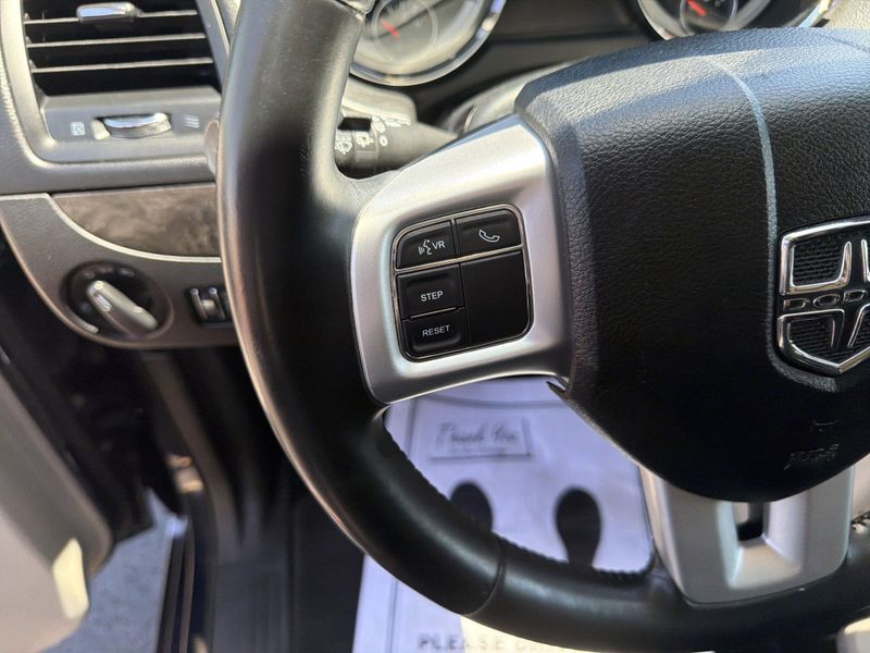 Used 2016 Dodge Grand Caravan SEImage 36