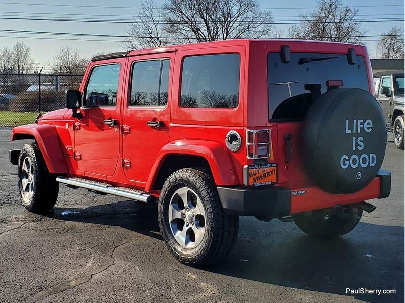 Used 2016 Jeep Wrangler Unlimited Sahara