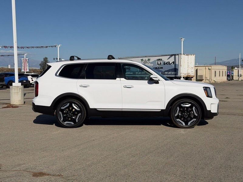 Used 2024 Kia Telluride SImage 8