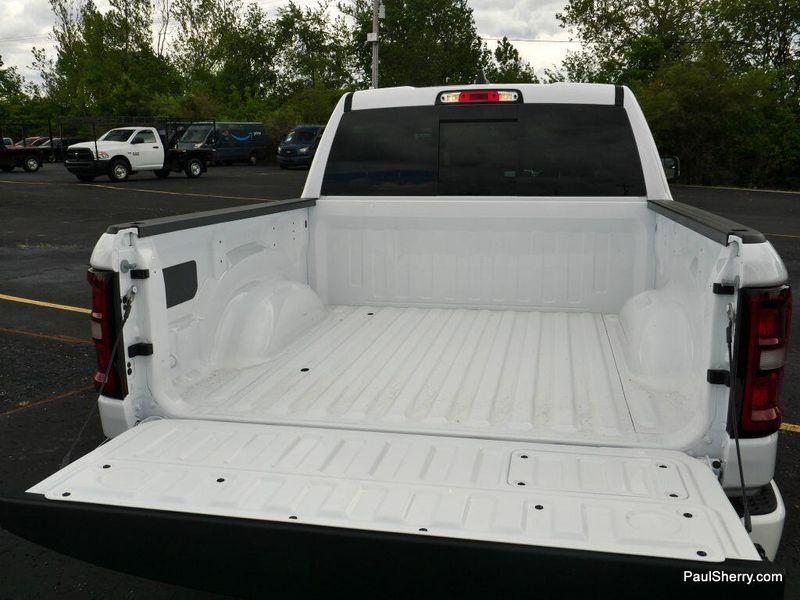 2025 RAM 1500 Laramie Crew Cab 4x4 5