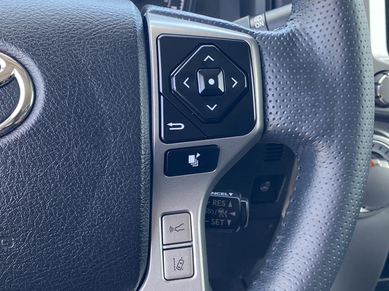 2023 Toyota 4Runner SR5 PremiumImage 28