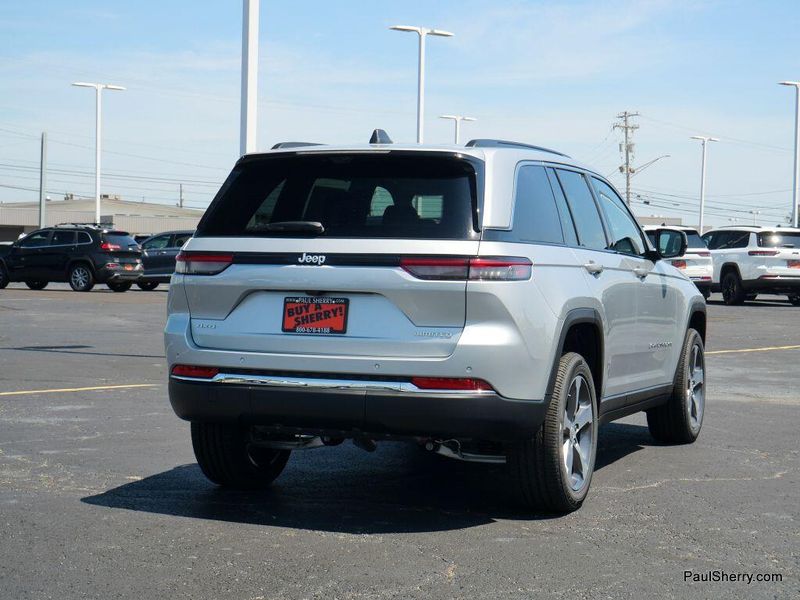 New 2025 Jeep Grand Cherokee Limited 4x4