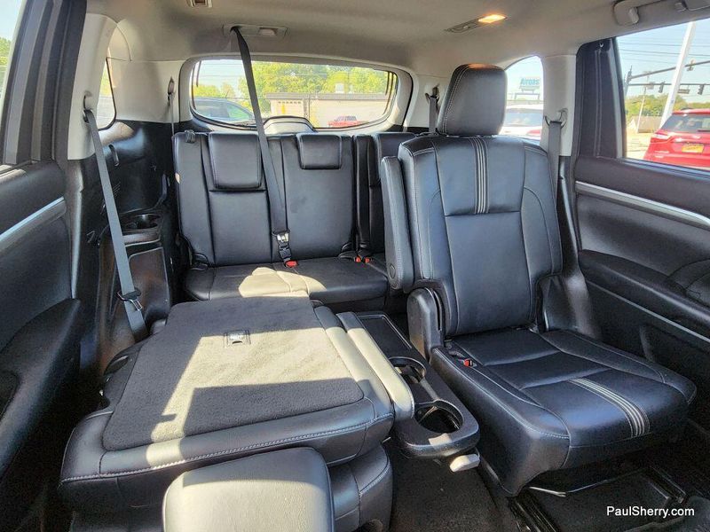 2017 Toyota Highlander SE photo 42