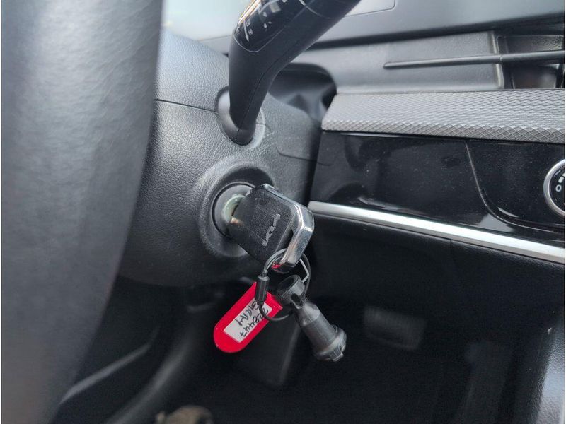 Used 2024 Kia Sportage LXImage 17