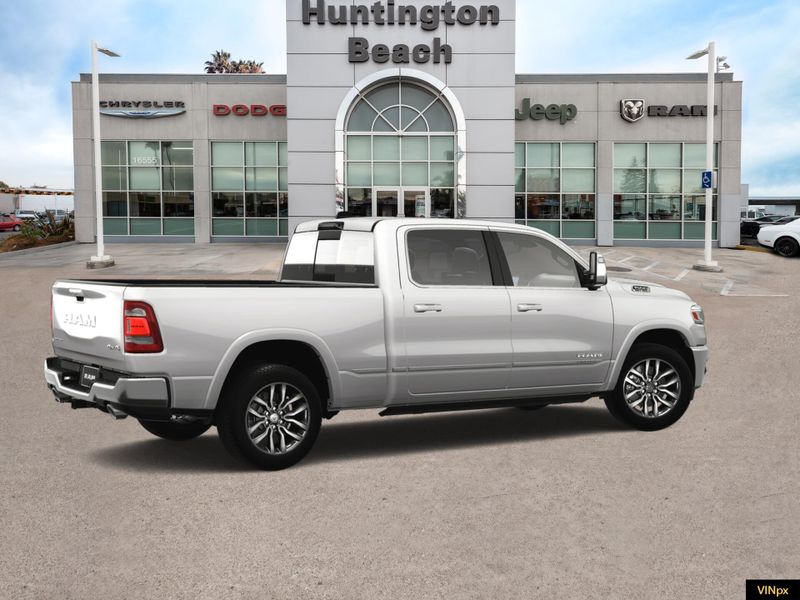 2025 RAM 1500 Limited Crew Cab 4x4Image 8