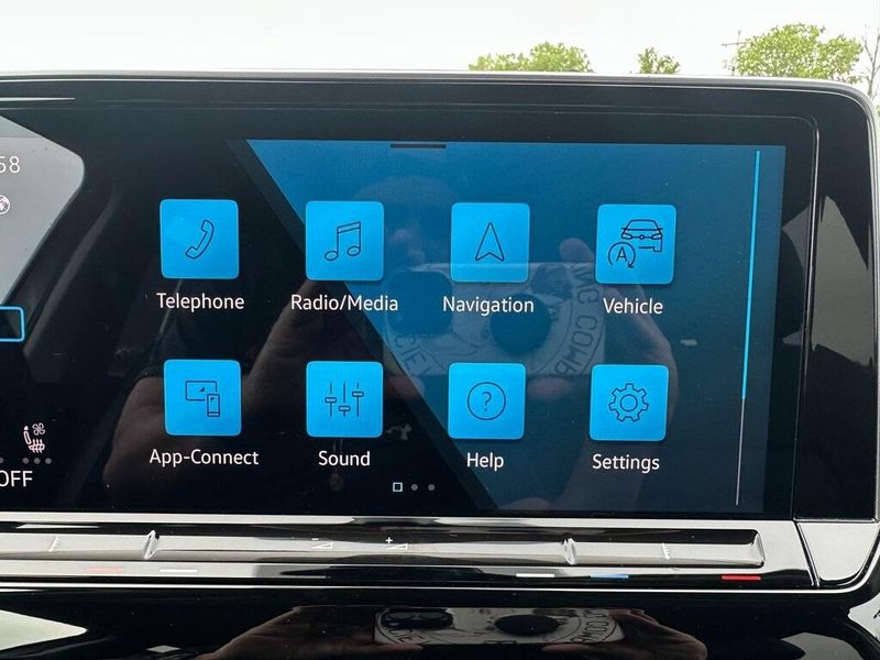 2024 Volkswagen Atlas 2.0T SE w/TechnologyImage 4