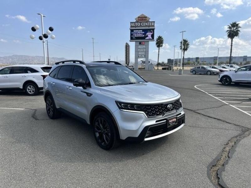 Used 2021 Kia Sorento SX Prestige X-LineImage 1