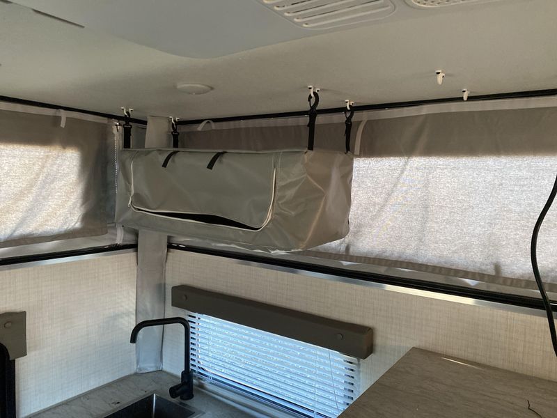 Used 2026 FOREST RIVER PALOMINO SS-550 Image 12