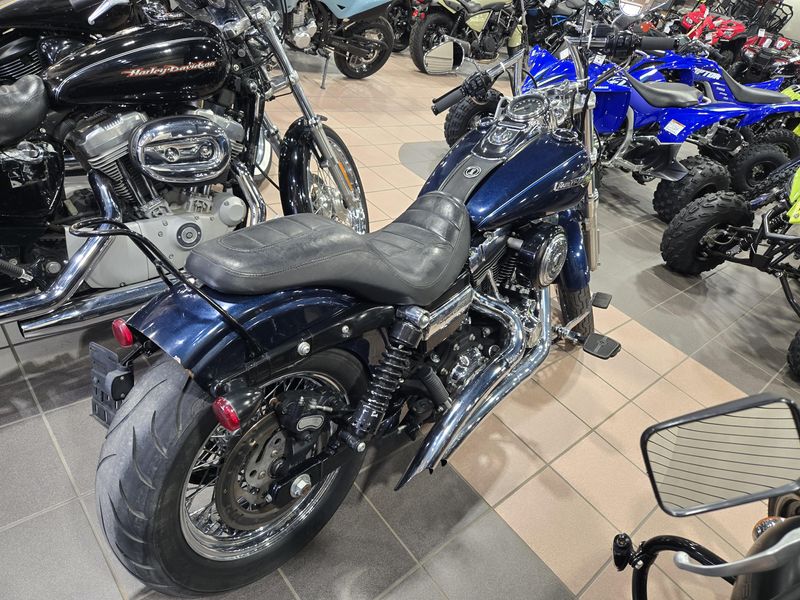 2013 HARLEY DYNA SUPER GLIDE CUSTOM Image 5