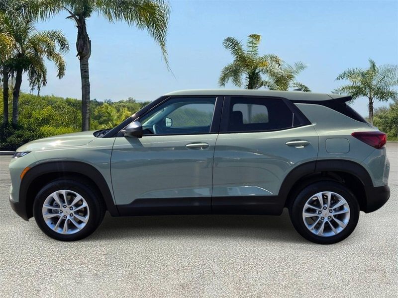 Used 2025 Chevrolet Trailblazer FWD 4dr LS