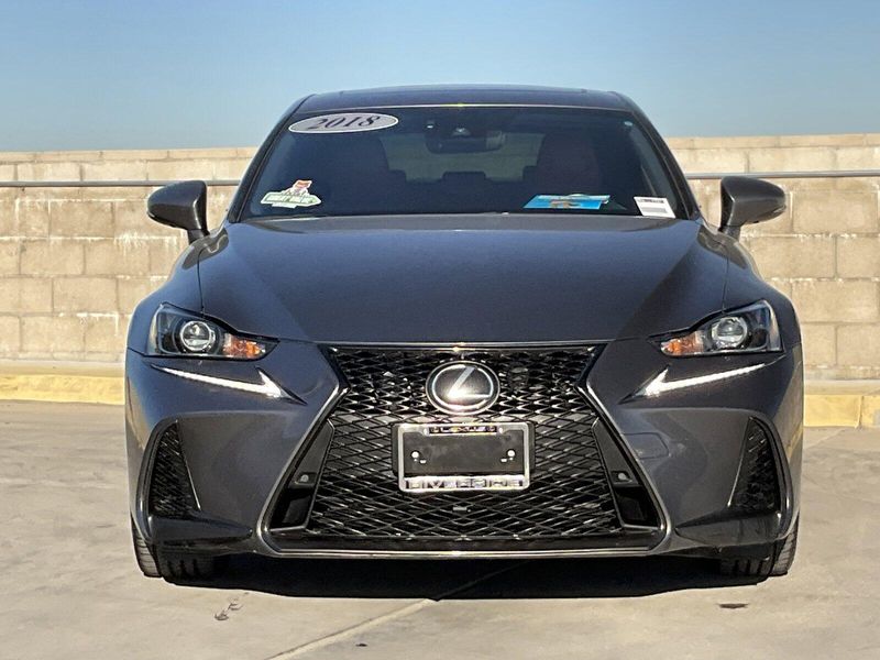 2018 Lexus IS 300Image 6