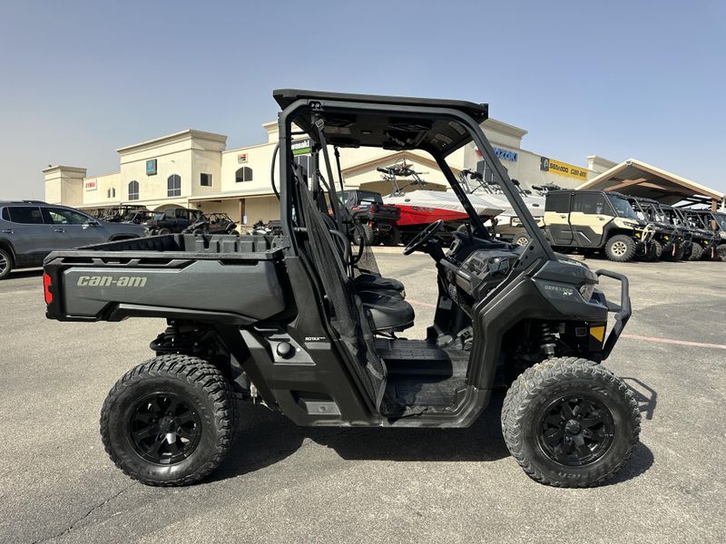 2022 Can-Am DEFENDER XT HD10 GRAYImage 2