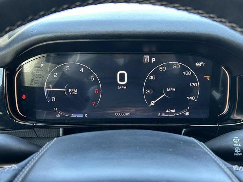 2024 Jeep Grand Wagoneer L Series II ObsidianImage 33