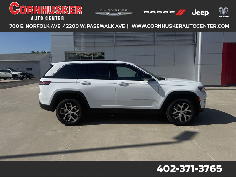 New 2025 Jeep Grand Cherokee LimitedImage 1