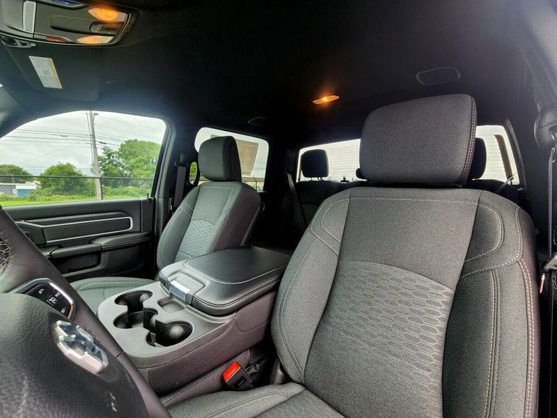 New 2026 RAM 2500 Big Horn Crew Cab 4x4 6'4' Box