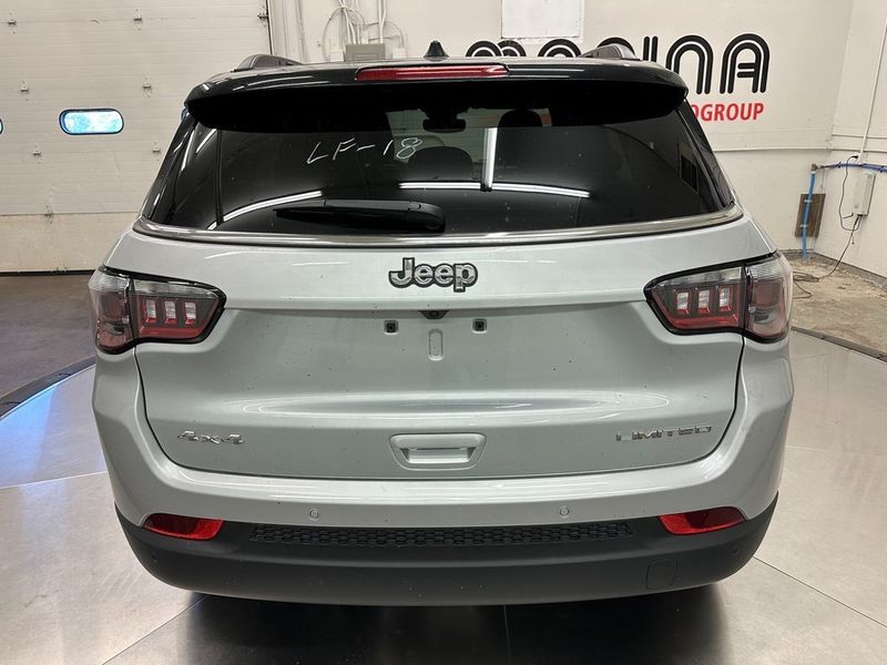 2024 Jeep Compass Limited 4x4Image 9