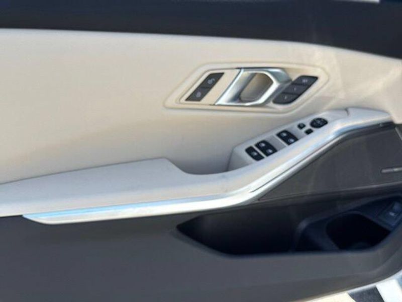 New 2026 BMW 3 Series 330iImage 15