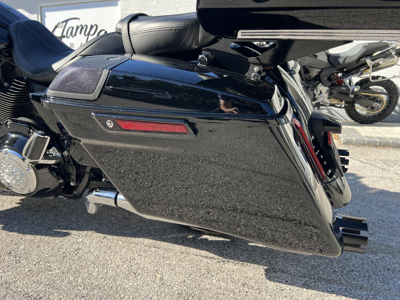 2015 Harley-Davidson Street Glide CVO 