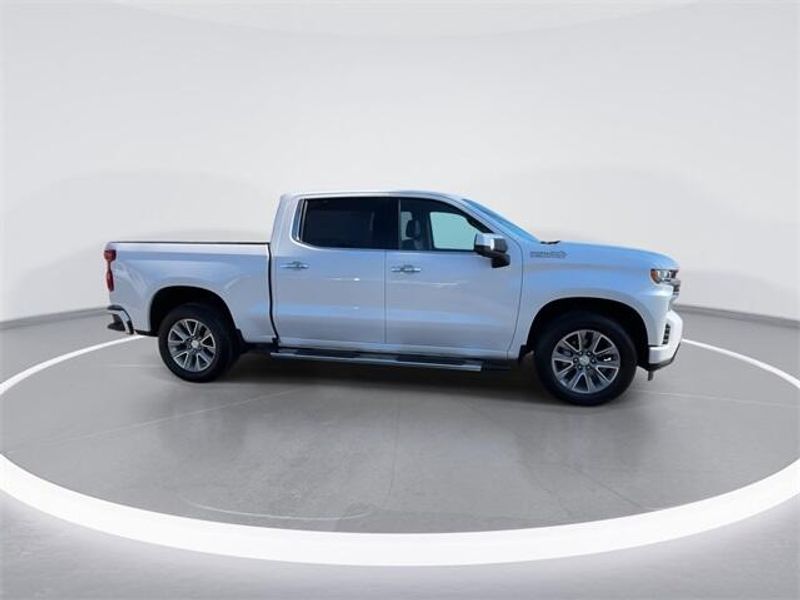 Used 2022 Chevrolet Silverado 1500 LTD High CountryImage 9