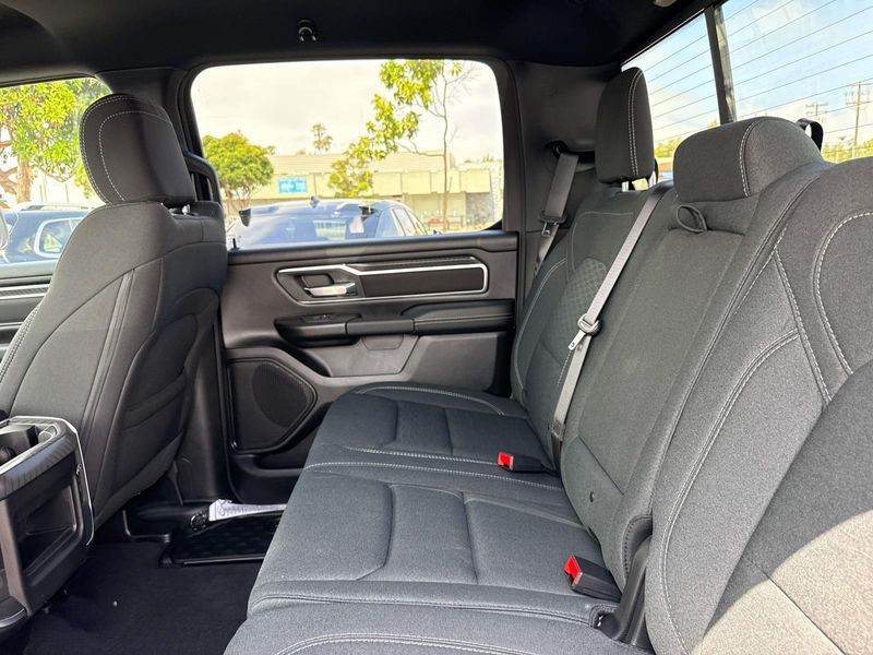 New 2026 RAM 1500 Big Horn Crew Cab 4x4 5'7' Box