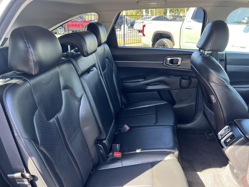 Used 2022 Kia Sorento SImage 28