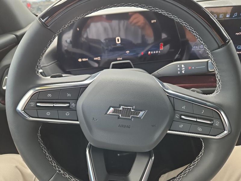 2026 Chevrolet Traverse Z71 photo 15