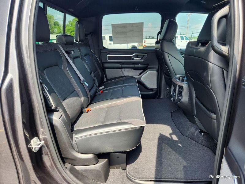 New 2025 RAM 1500 Laramie Crew Cab 4x4 5