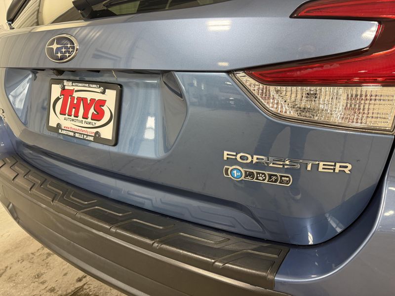Used 2019 Subaru Forester PremiumImage 6