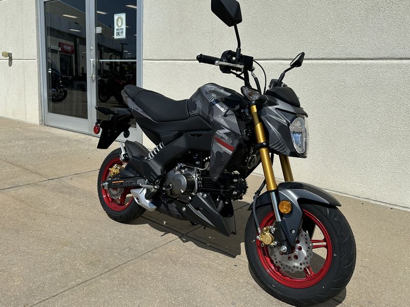 2024 Kawasaki Z125 PROImage 1