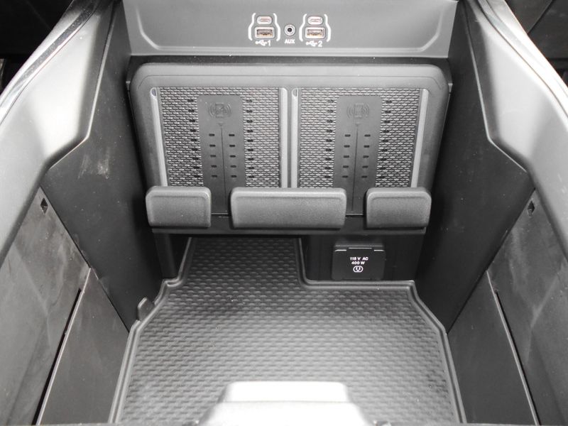 2025 RAM 2500 Laramie Crew Cab 4x4 6