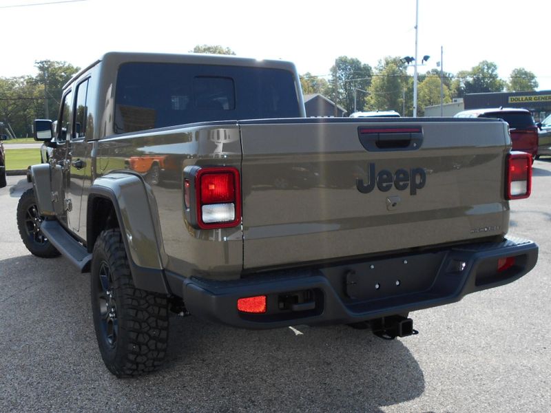2025 Jeep Gladiator High Tide 4x4Image 3