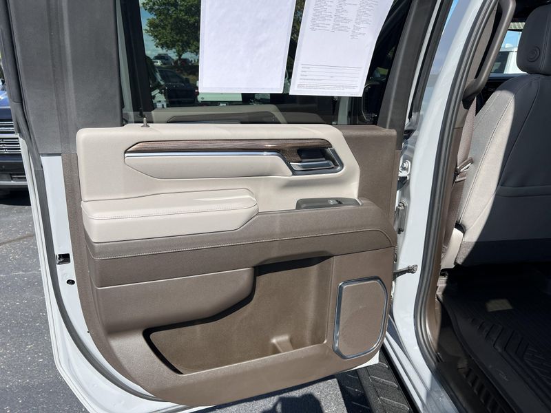 Used 2024 Chevrolet Silverado 2500HD LTImage 16