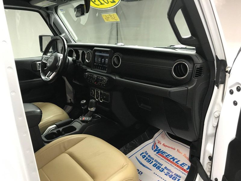 2019 Jeep Wrangler Unlimited SaharaImage 20