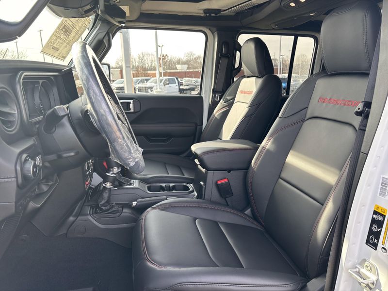 New 2026 Jeep Wrangler 4-door Rubicon XImage 16