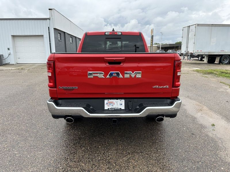 2025 RAM 1500 Laramie Crew Cab 4x4 5