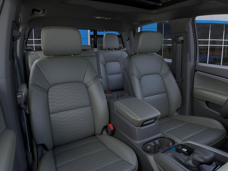 New 2026 Chevrolet Colorado 4WD ZR2Image 16