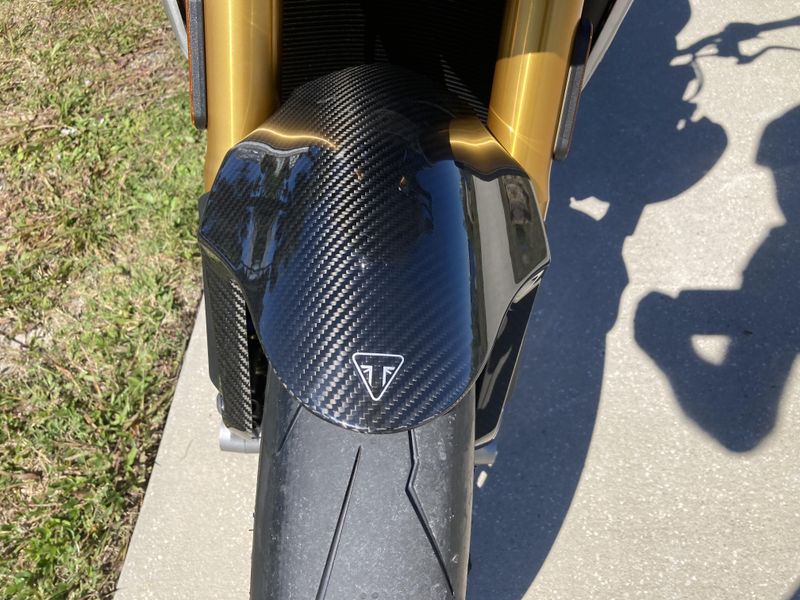 2024 Triumph Speed Triple 1200 RS 