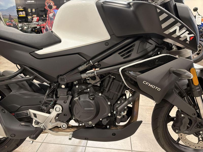 Used 2024 CFMOTO 450NK Image 20