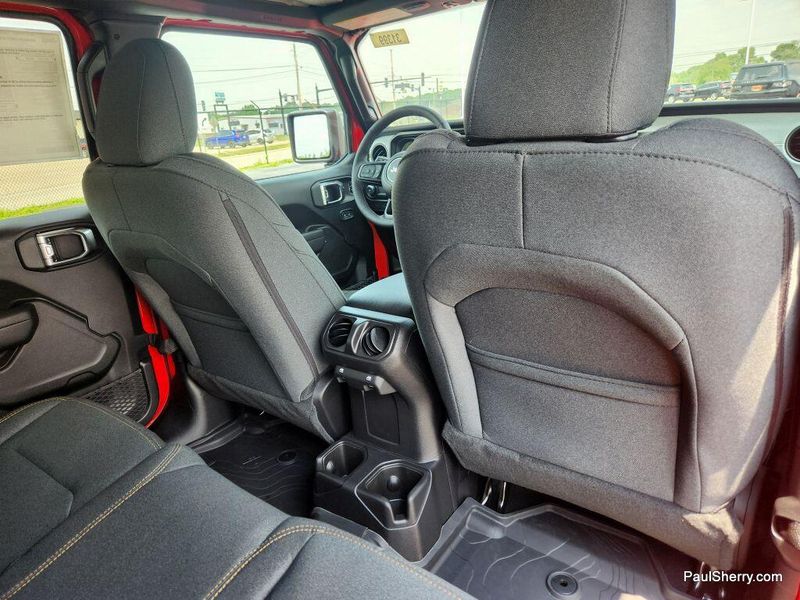 2025 Jeep Wrangler 4-door Sport SImage 39