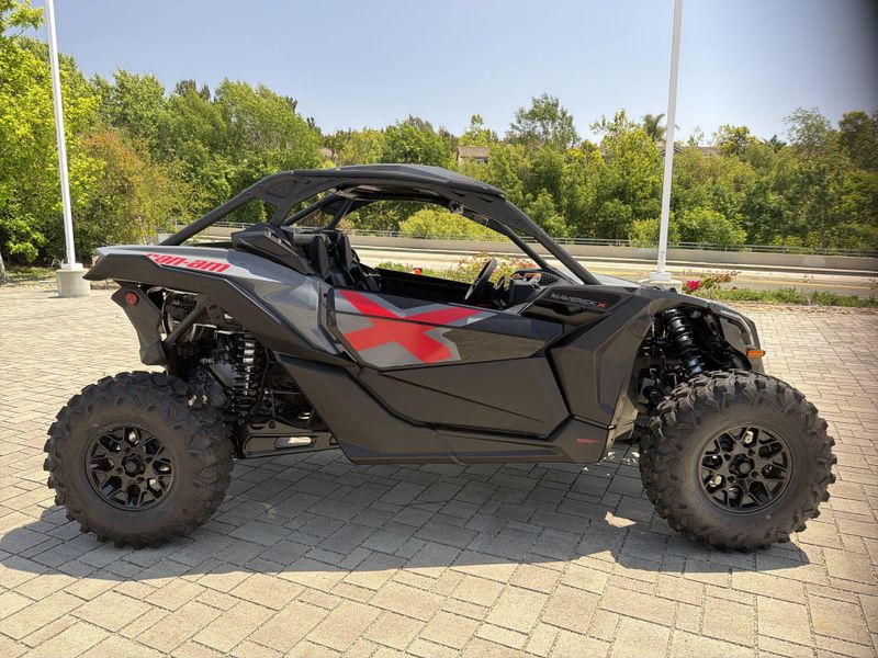 New 2026 Can-Am MAVERICK X3 X TURBO Image 18