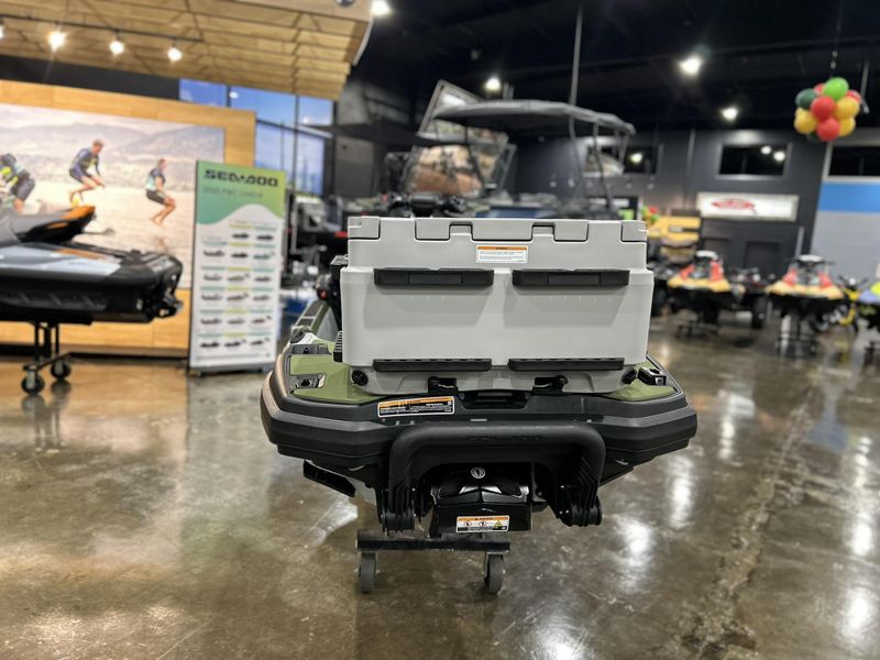 2025 Sea-Doo FISHPRO APEX 300 (SOUND SYSTEM) Image 4