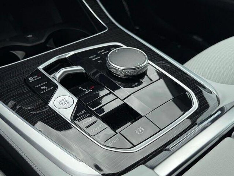 Used 2026 BMW X5 sDrive40iImage 28