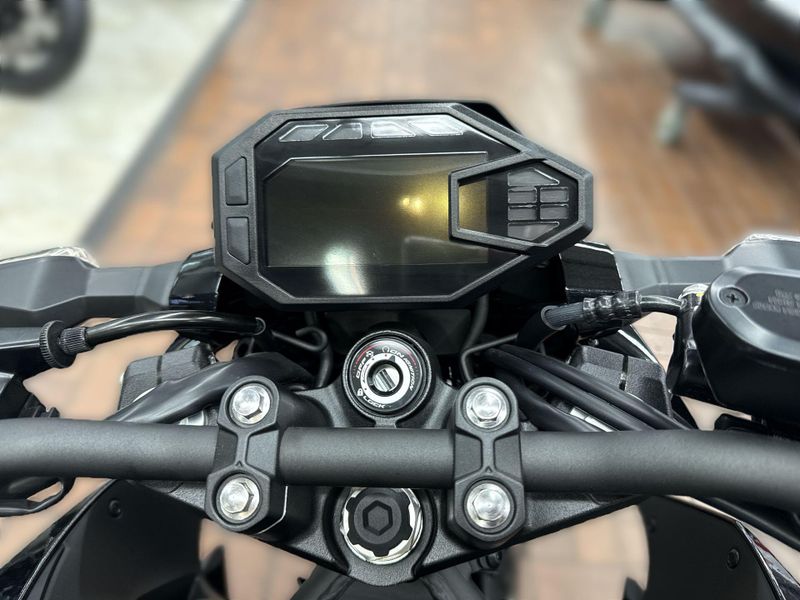 New 2025 Kawasaki Z500 ABS Inventory for Sale | Katy, TX
