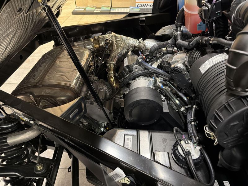 New 2025 Can-Am DEFENDER MAX LONE STAR CAB HD10 Image 20