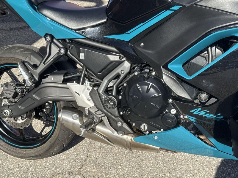 Used 2021 Kawasaki NINJA 650 ABS Image 16