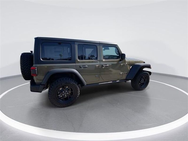 2025 Jeep Wrangler 4-door WillysImage 8